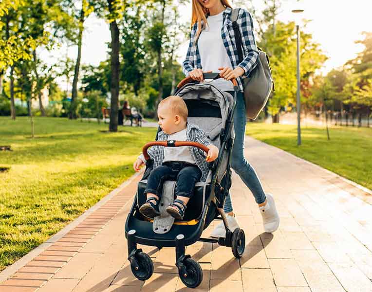 Which stroller outlet